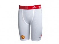 아디다스 테크핏 쿨 맨유 쇼트(C1772)